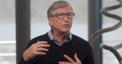 Bill Gates denies