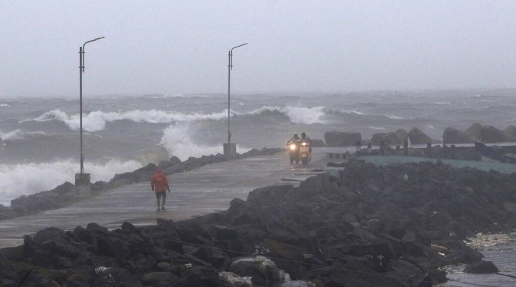 Cyclone in Tamil Nadu