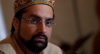 Hurriyat Leader Said That Center Should Solve Kashmir Problem