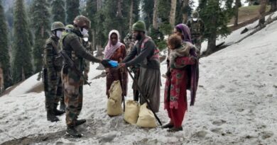 Help extended to stranded Bakkarwals