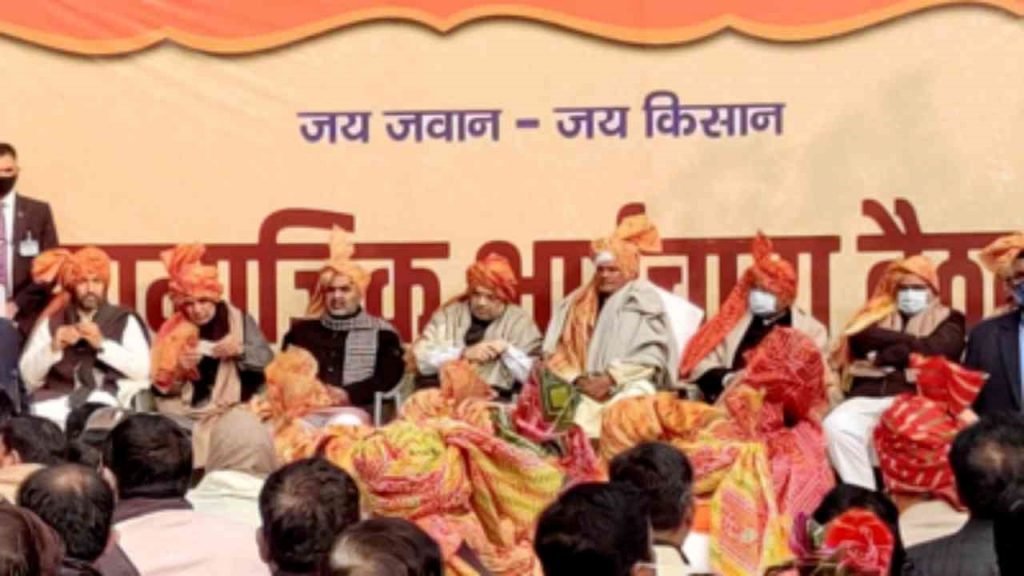 Home Minister Amit Shah meets
