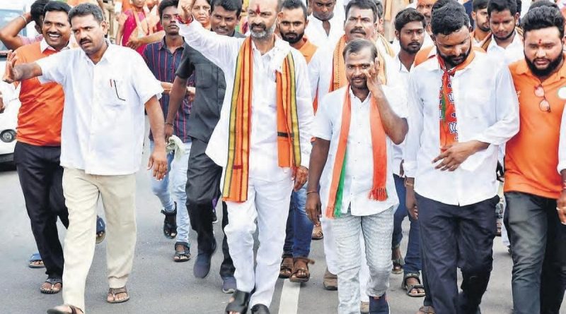 Political turmoil over Telangana