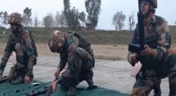 Indian Soldiers Are Practicing With A Blindfold To Target Enemy