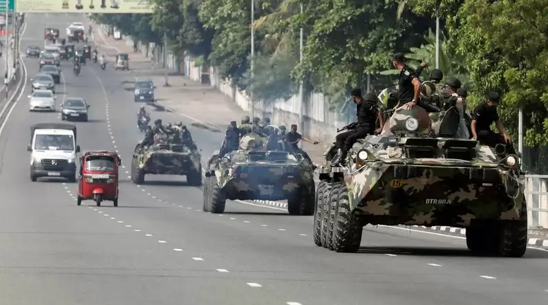Army deployed in Colombo
