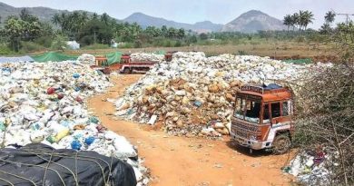 Garbage being thrown from Kerala