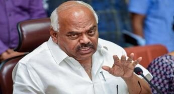 Congress Leaders Earned Enough Money Through Gandhi family