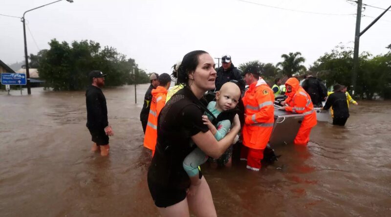 Australia flood crisis: