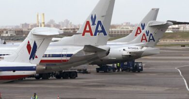 US Flights Down: Air service stalled across America