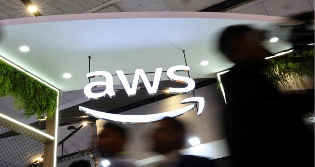 Amazon Cloud Outage Disrupts Popular Apps Worldwide