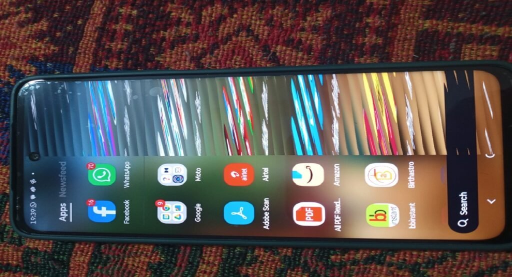 A Consumer’s Struggle With Amazon & Motorola: Defective Phone, Conflicting Policies, and a Fight for Consumer Rights